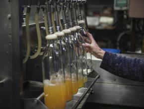 Le remplissage des bouteilles