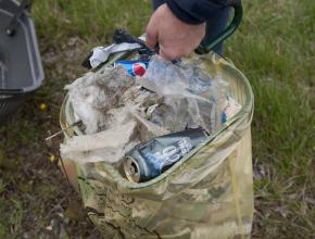 Opération ramassage déchets sur les routes de l'Aude initiée par le Covaldem et le Département.